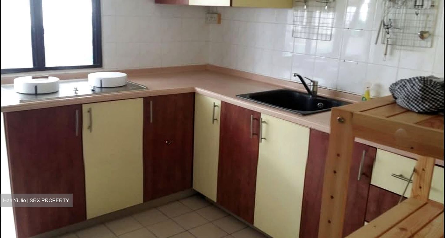 Blk 111 Rivervale Court (Sengkang), HDB 5 Rooms #547209271